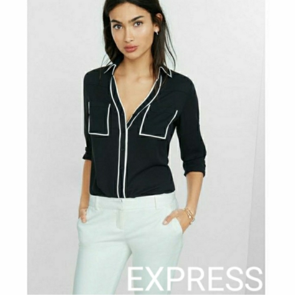 Express Women's Black & White Button Down Shirt
